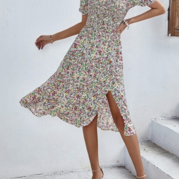 Bohemia Floral Puff Sleeve Flounce Sleeve. Women's Dress Size L - Picture 2 of 12